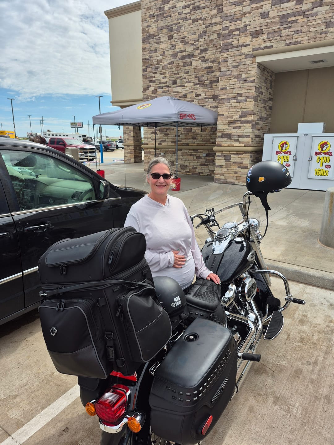 Customer photo review of 57L - Voyage Premium XL Motorcycle Sissy Bar Bag for Harley Davidson