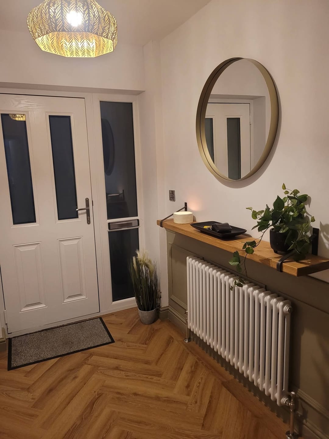 Customer photo review of Rustic Wooden Wall Shelves with Triangle Metal Wall Brackets