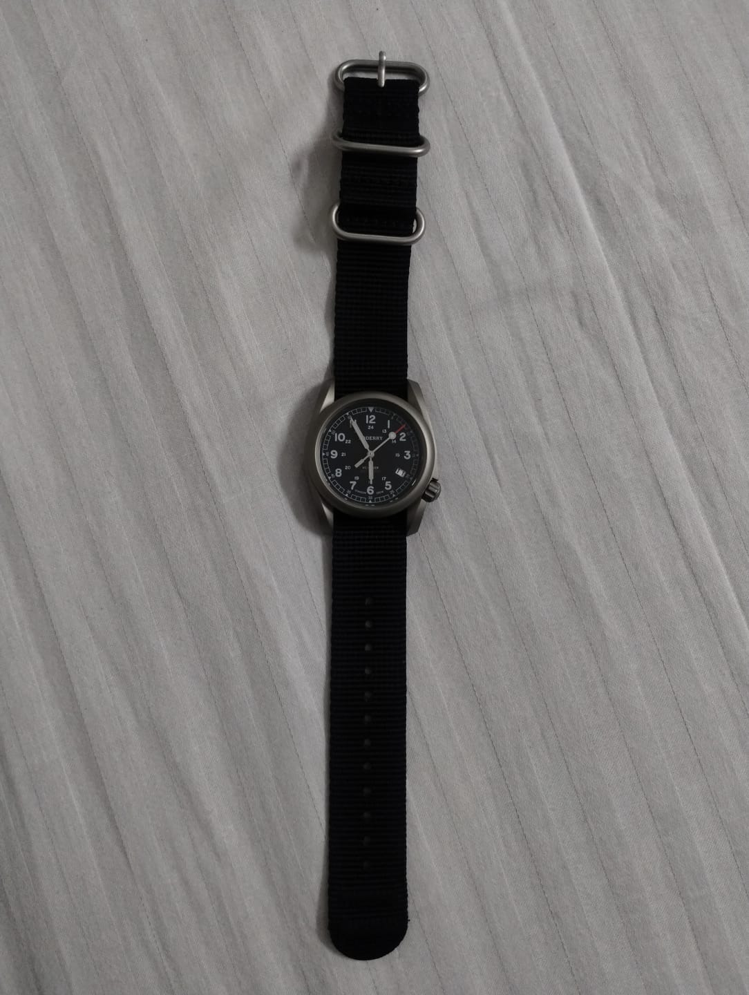 Customer photo review of VOYAGER - 100M Waterproof Titanium Automatic Field Watch | Black-bracelet