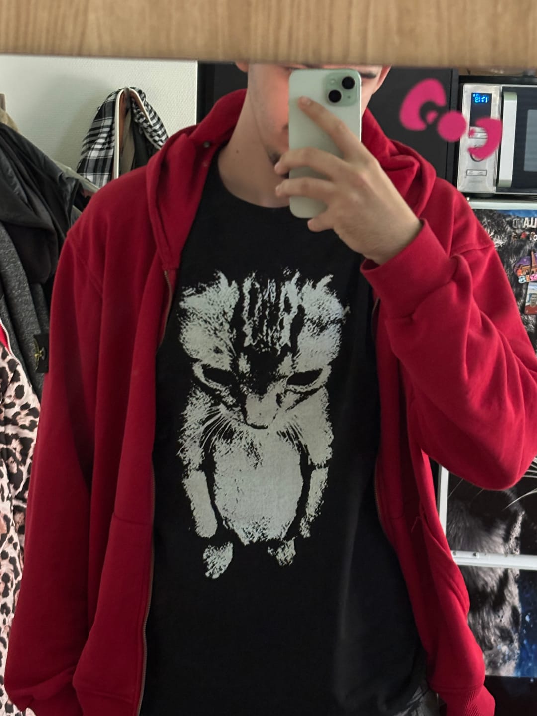Customer photo review of El Gato T-Shirt