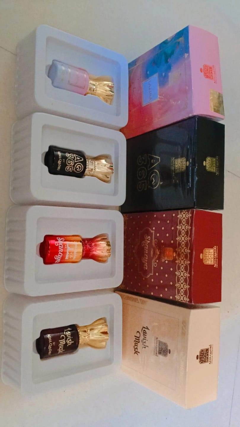 Customer photo review of Lavish Musk Luxury Attar Perfume