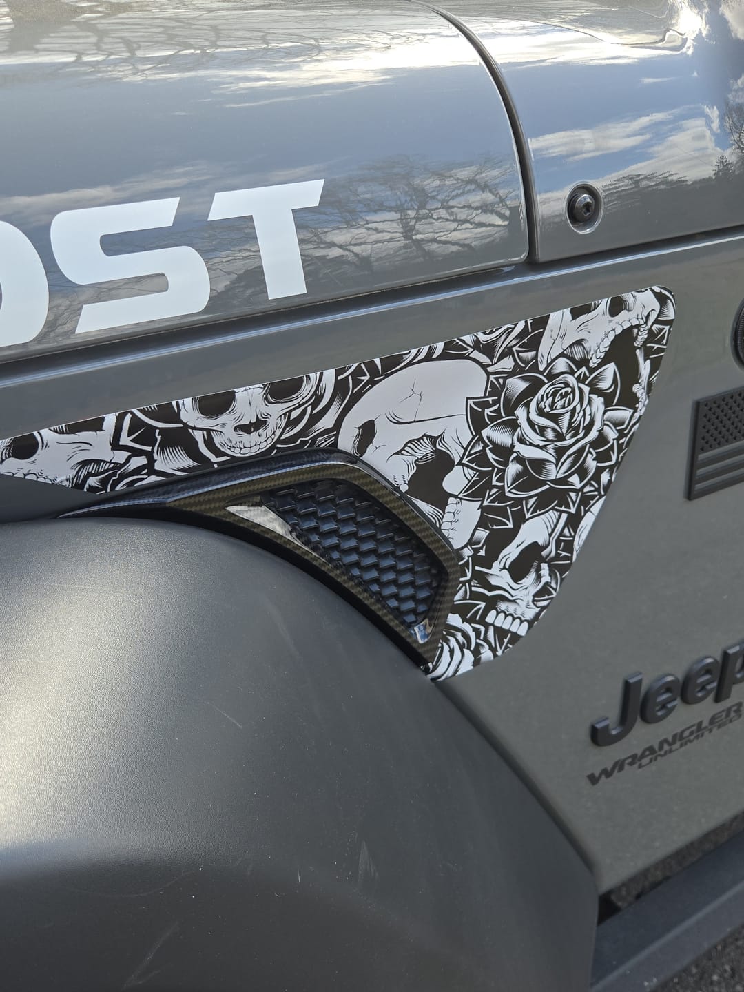 Customer photo review of Design Your Own Fender Vent Decal Set | fits Wrangler JL & Gladiator JT