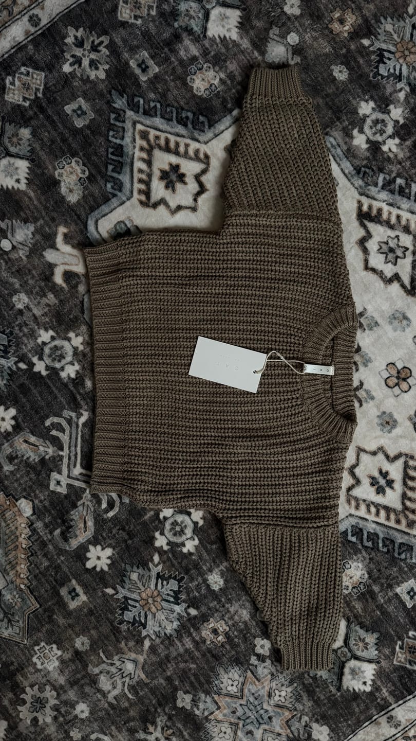 Customer photo review of ‘Oak’ Chunky Knit Sweater