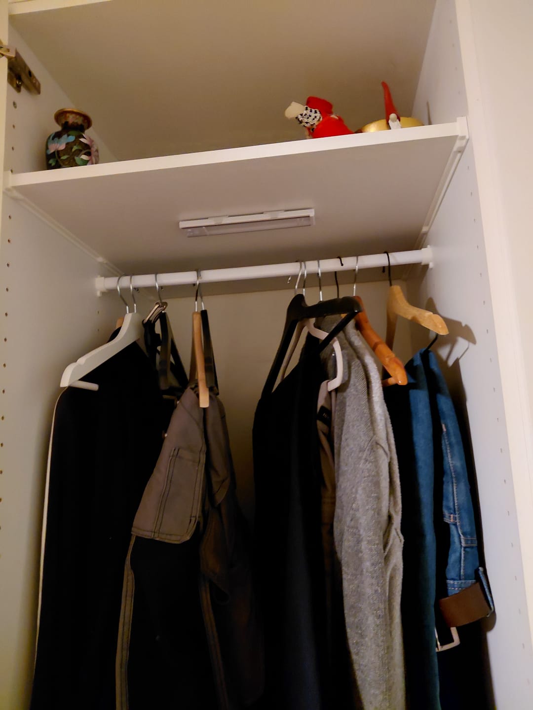 Customer photo review of GlowLine - Perfekt i sovrum, hall och trappa – särskilt på natten