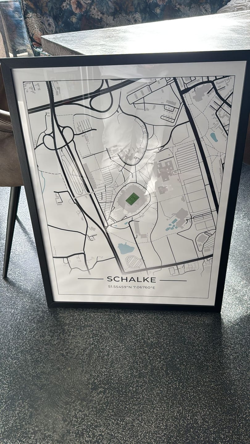 Customer photo review of Stadion Poster Gelsenkirchen, Fußball Karte Schalke, Fußball Poster