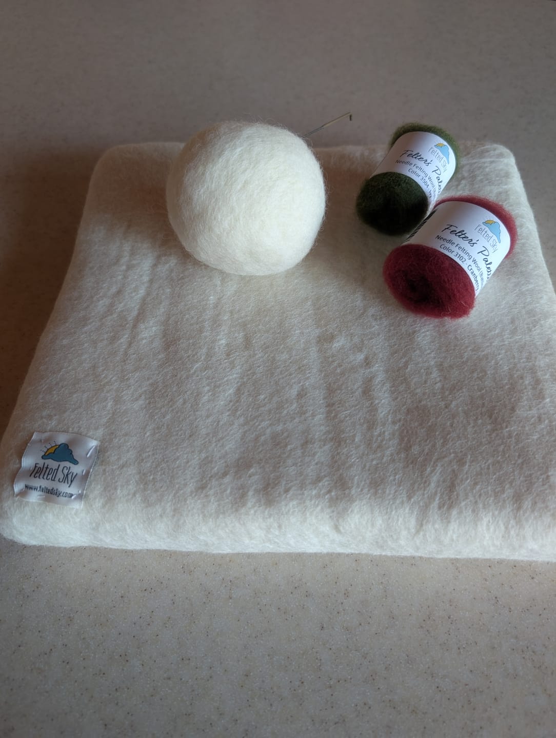 Customer photo review of Christmas Ornaments Needle Felting Kit