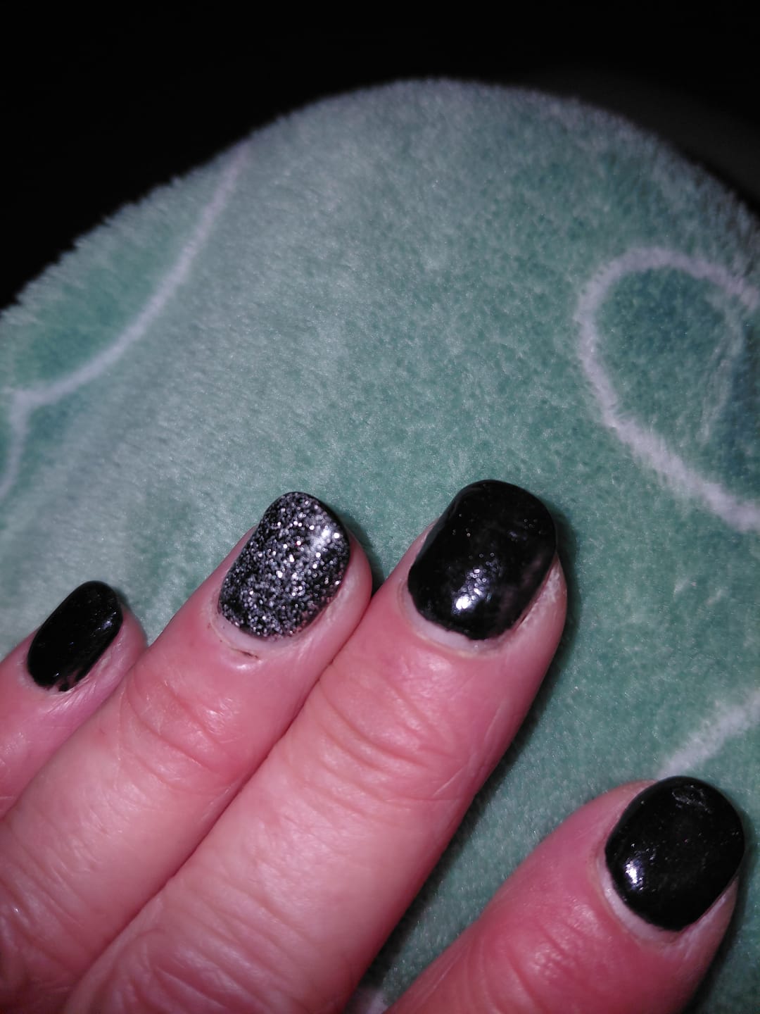 Customer photo review of Sapphire Black Dipping Powder