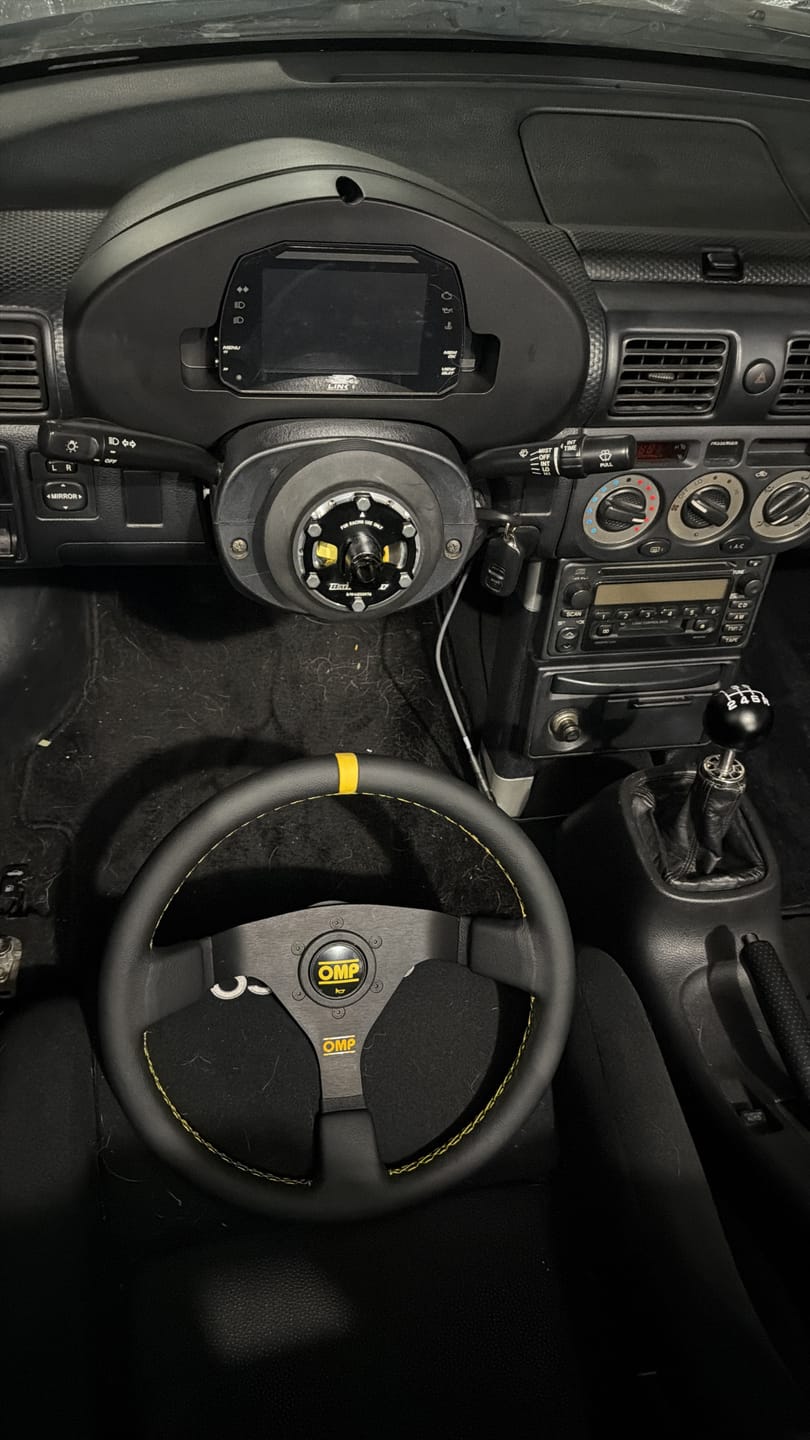 Customer photo review of Toyota MR2 ZZW30 Dash Cluster Mount