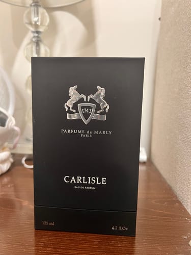 Reseña con foto de un cliente sobre Perfume Parfums de Marly Carlisle 125ml EDP