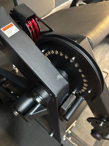 Customer photo review of TAWERET™  1:1 Cable Ratio Leg Extension and Curl Machine