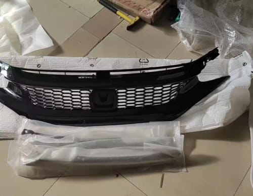 Customer photo review of Front Honery Grill Mesh For 10th Gen Civic