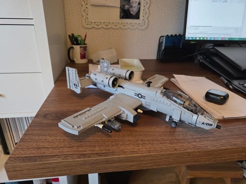 Customer photo of a finished WarBricks build