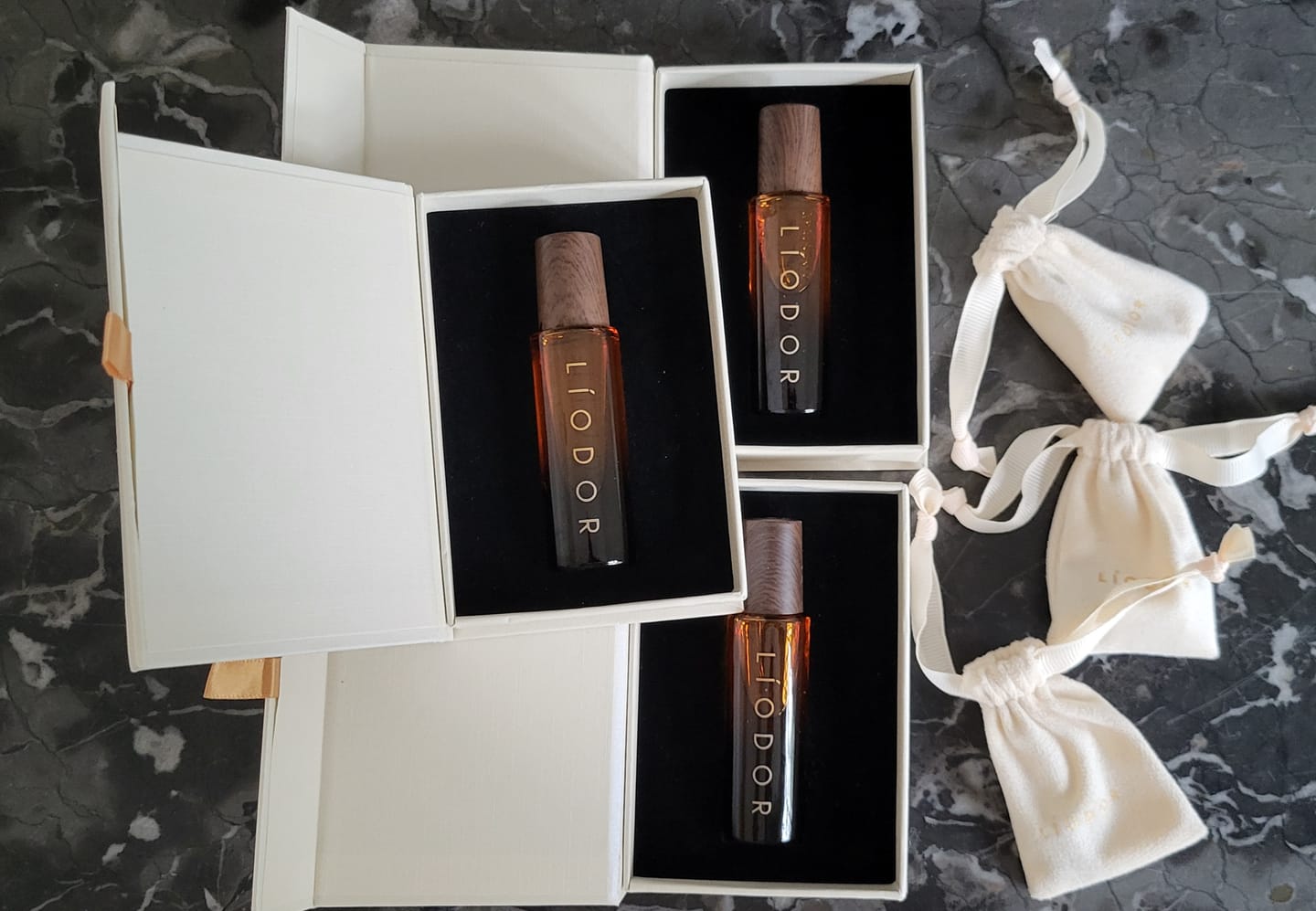 Customer photo review of 2+1 GRATIS PARFUM OLIE KEUZE SET