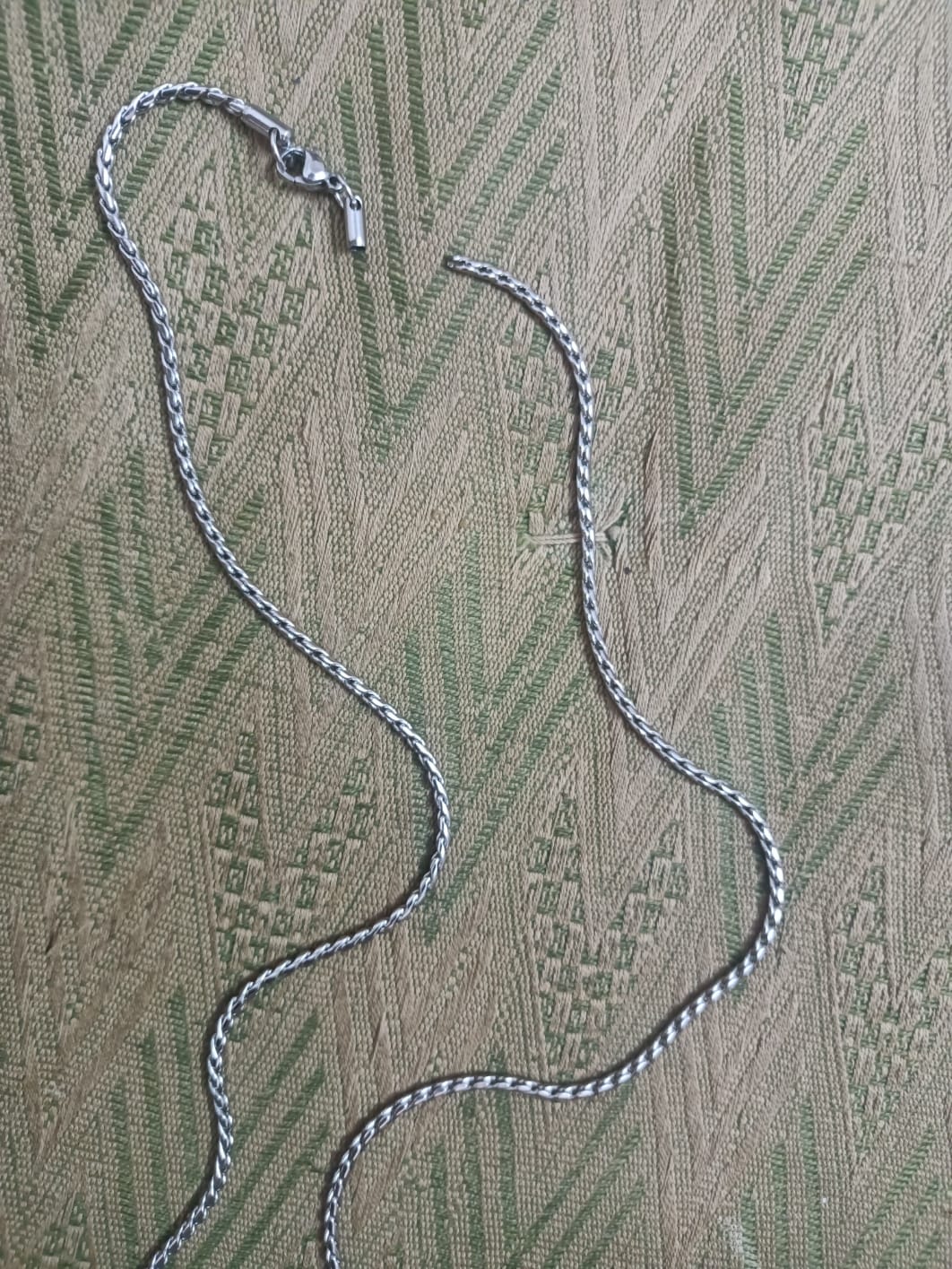 Customer photo review of Everyday Bold Link Chain
