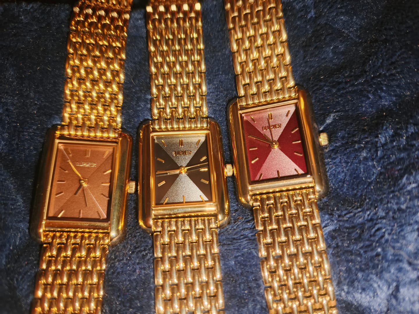 Customer photo review of Olivia Gold Black