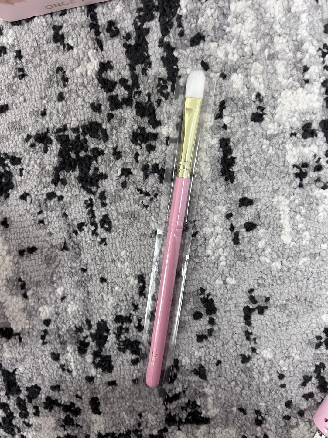 Customer photo review of P.Louise #7071 Flat Brush