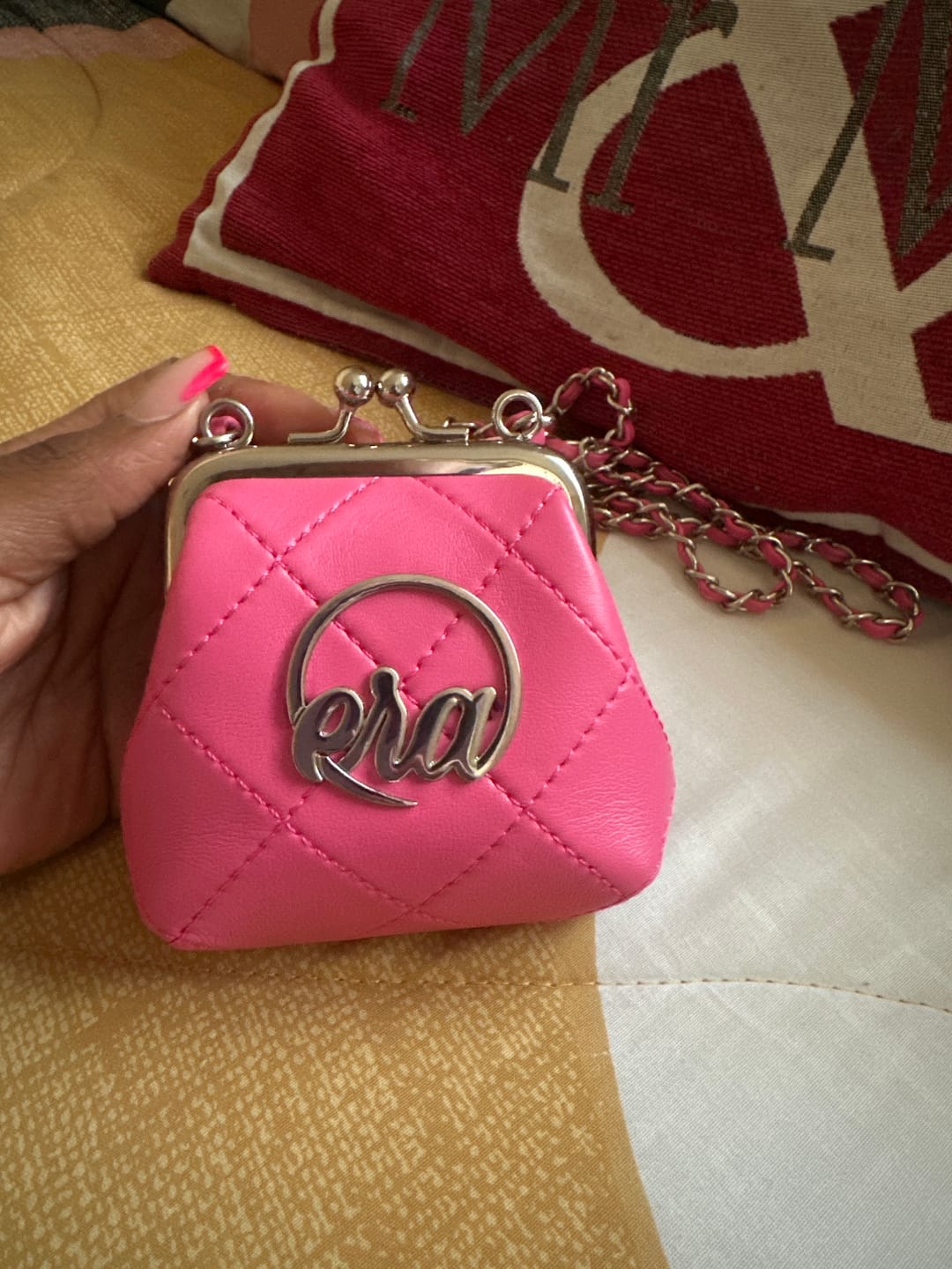 Customer photo review of Pink Era Fashion Coin Purse