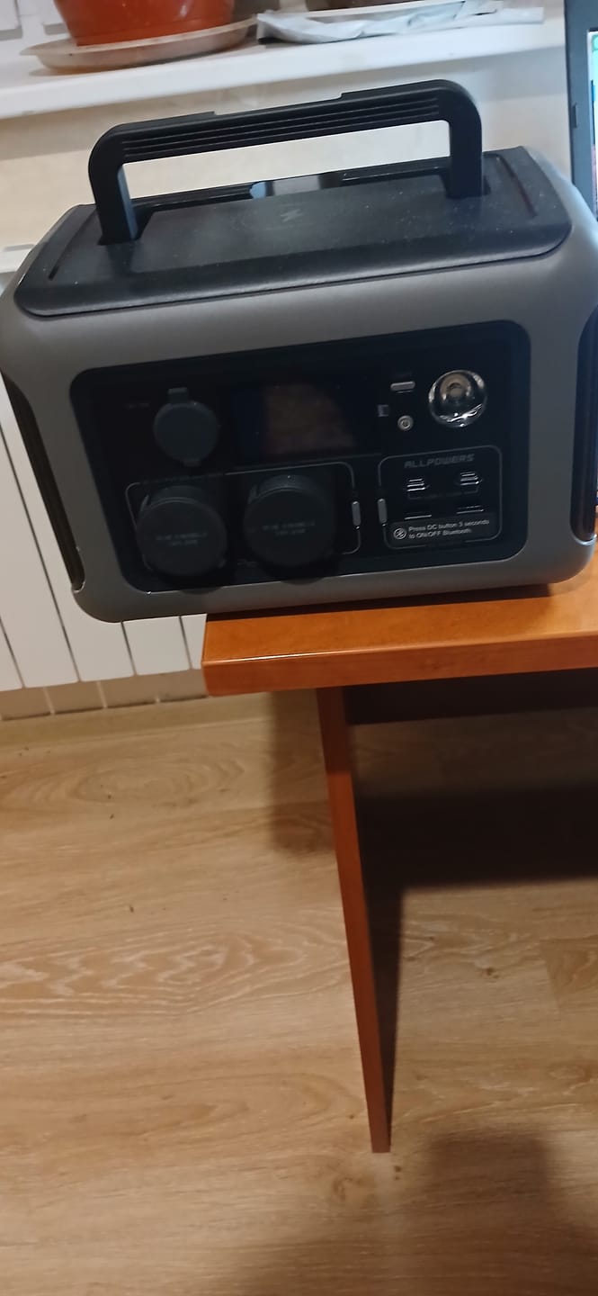 Customer photo review of ALLPOWERS R600 Portable Power Station 600W 299Wh LiFeP04 Battery