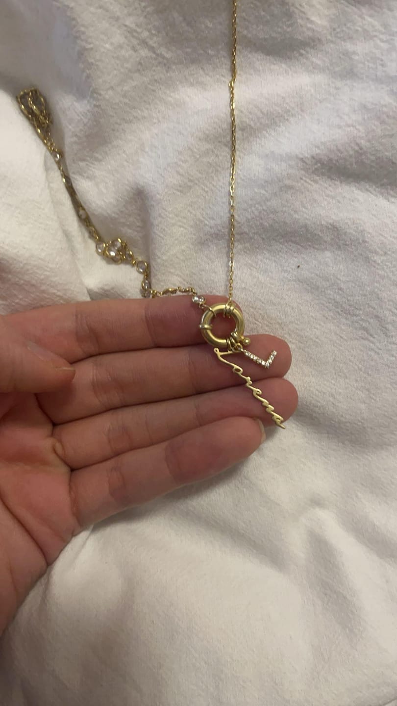 Customer photo review of Fia Kette Signatur Buchstabe
