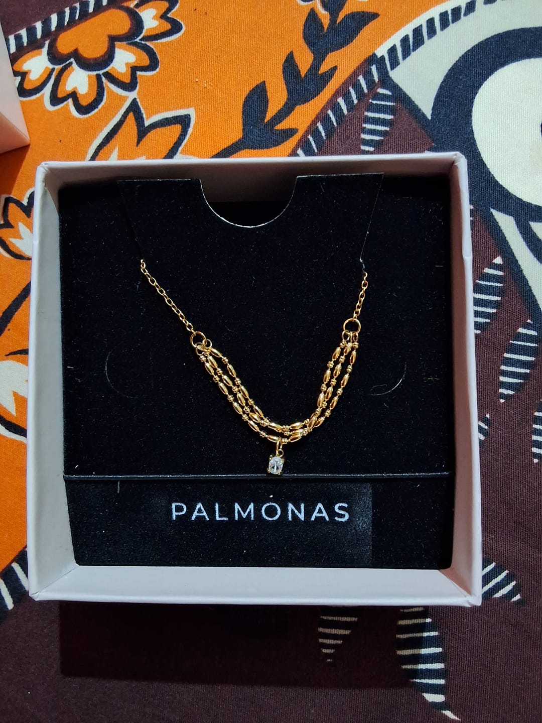 Customer photo review of Vintage Vibe Gold Necklace