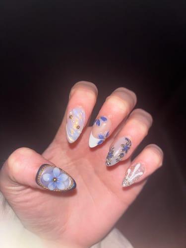 Customer photo review of Azuralis