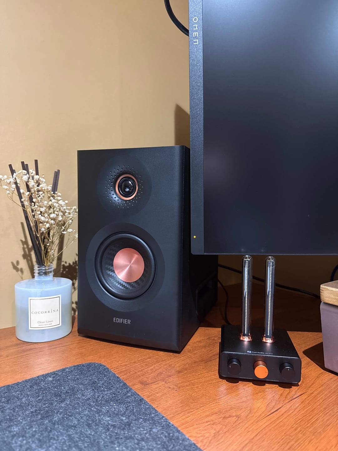 Customer photo review of MR5 Tri-Amped Powered Studio Monitor Speakers