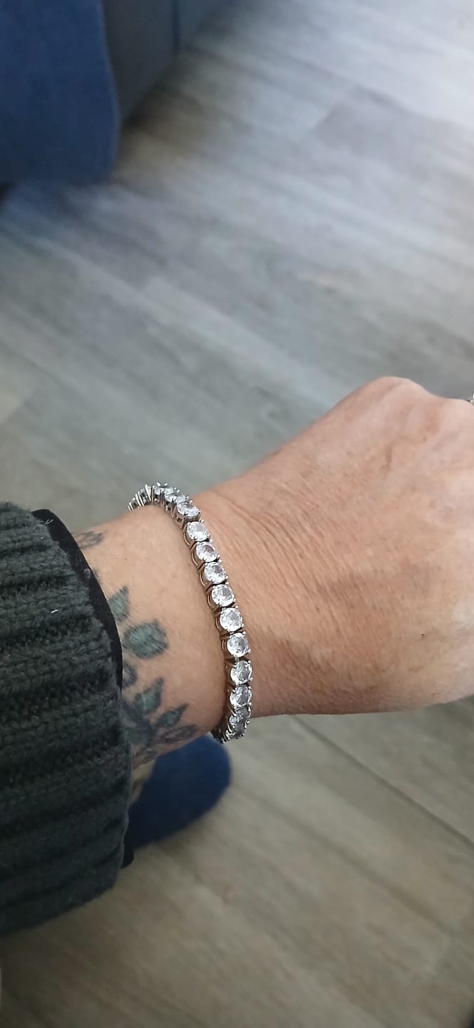Customer photo review of Classic Shining Tennis Bracelet