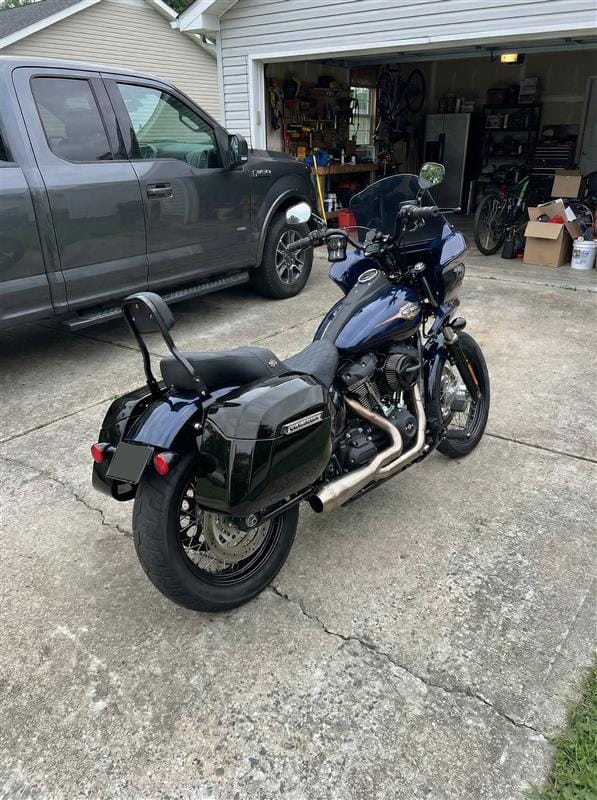 Customer photo review of 36L - Lamellar Raven Extra Large Shock Cut-out Painted Hard Saddlebags for Harley Dyna Street Bob FXDB/I