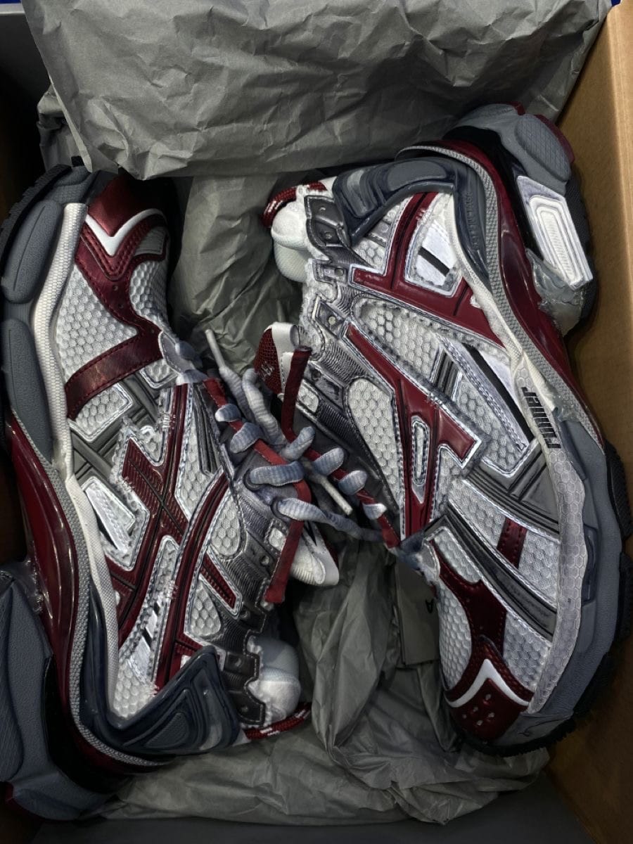 Customer photo review of Balenciaga Runner Burgundy/Grey Edition