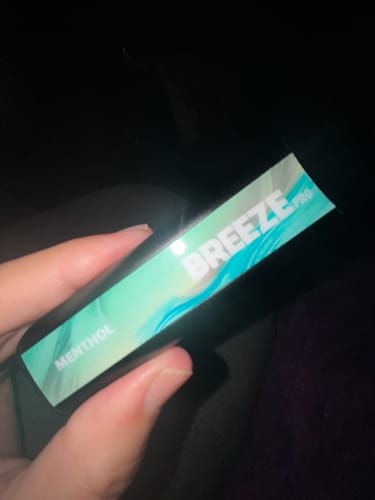 Customer photo review of Breeze Pro Disposable Vape
