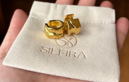 Customer photo review of Riva Huggies Gold