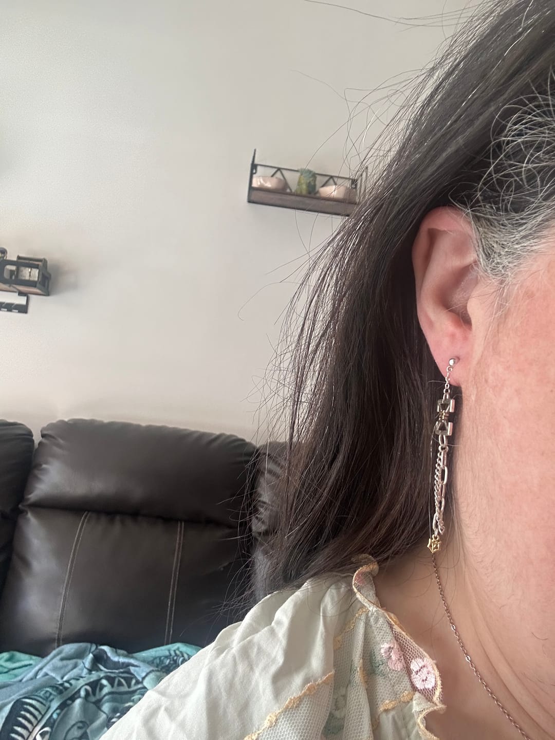 Customer photo review of Bangchan earrings