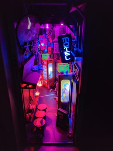 Customer photo review of Neo Ramen MiniAlley – A Cyberpunk DIY Diorama Booknook (Ship Early FEB 2026)