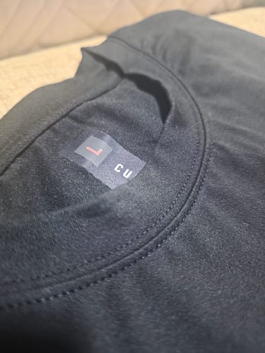 Customer photo review of OmniSoft Essential Long Sleeve - Black