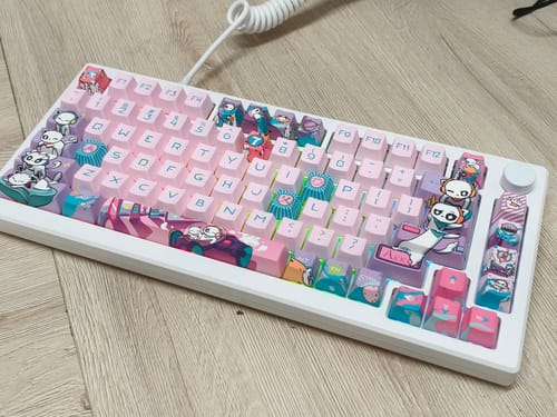 Customer photo review of Teclado gaming inalámbrico Akko 7th Anniversary RGB - Cream Yellow Magnetic Switch