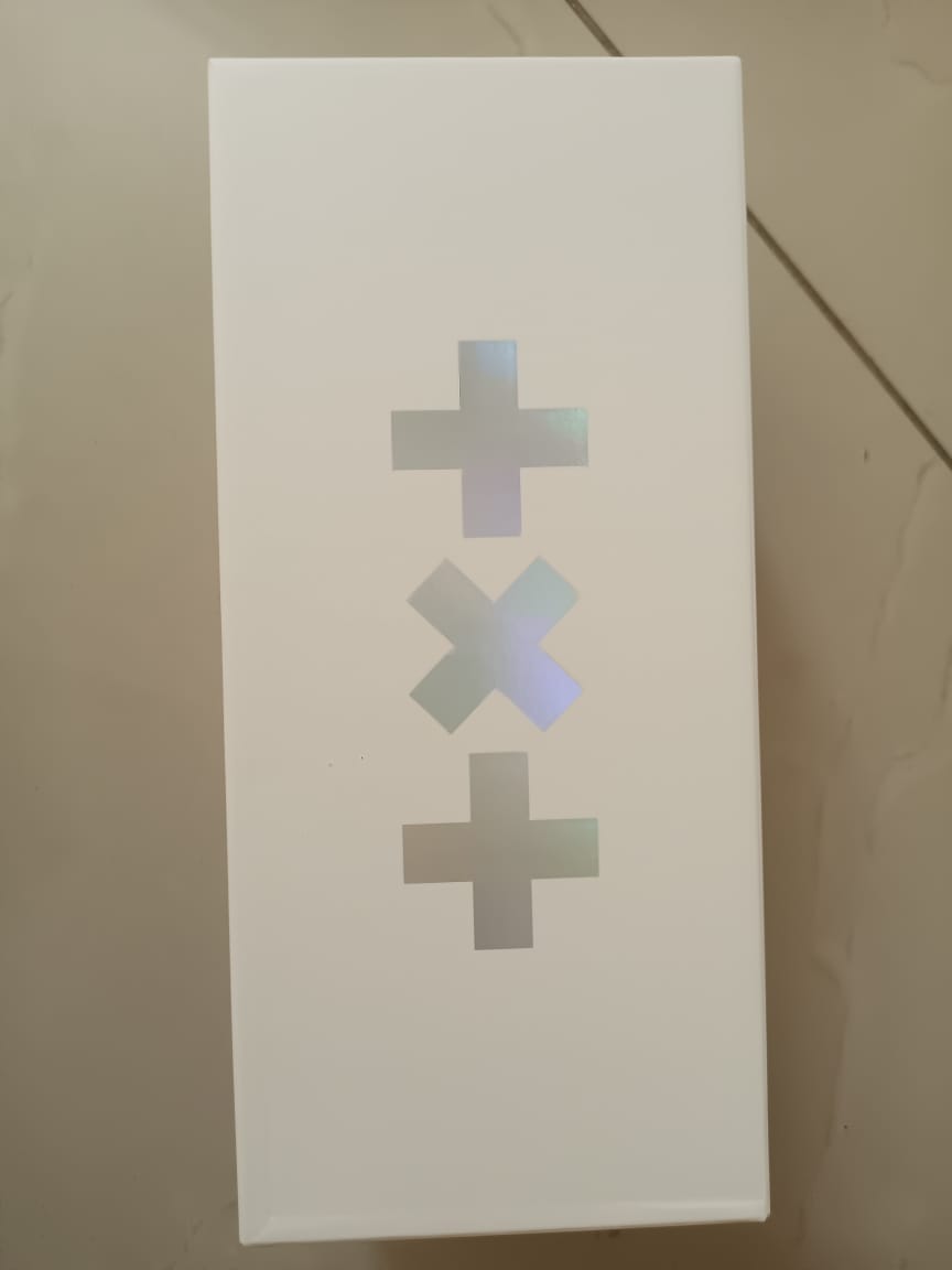 Customer photo review of TXT - OFFICIAL LIGHT STICK VER.2