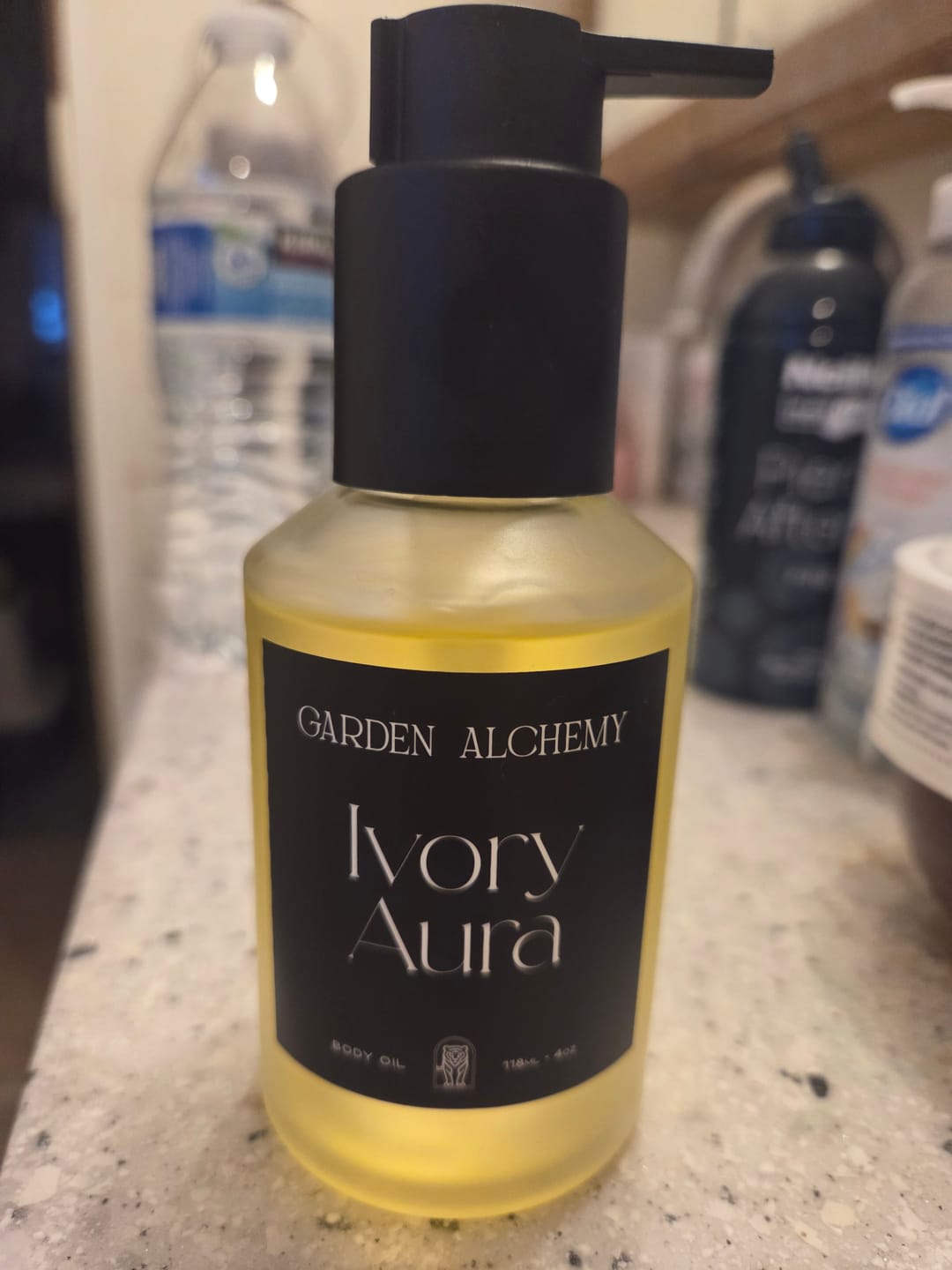 Customer photo review of Ivory Aura Body Oil