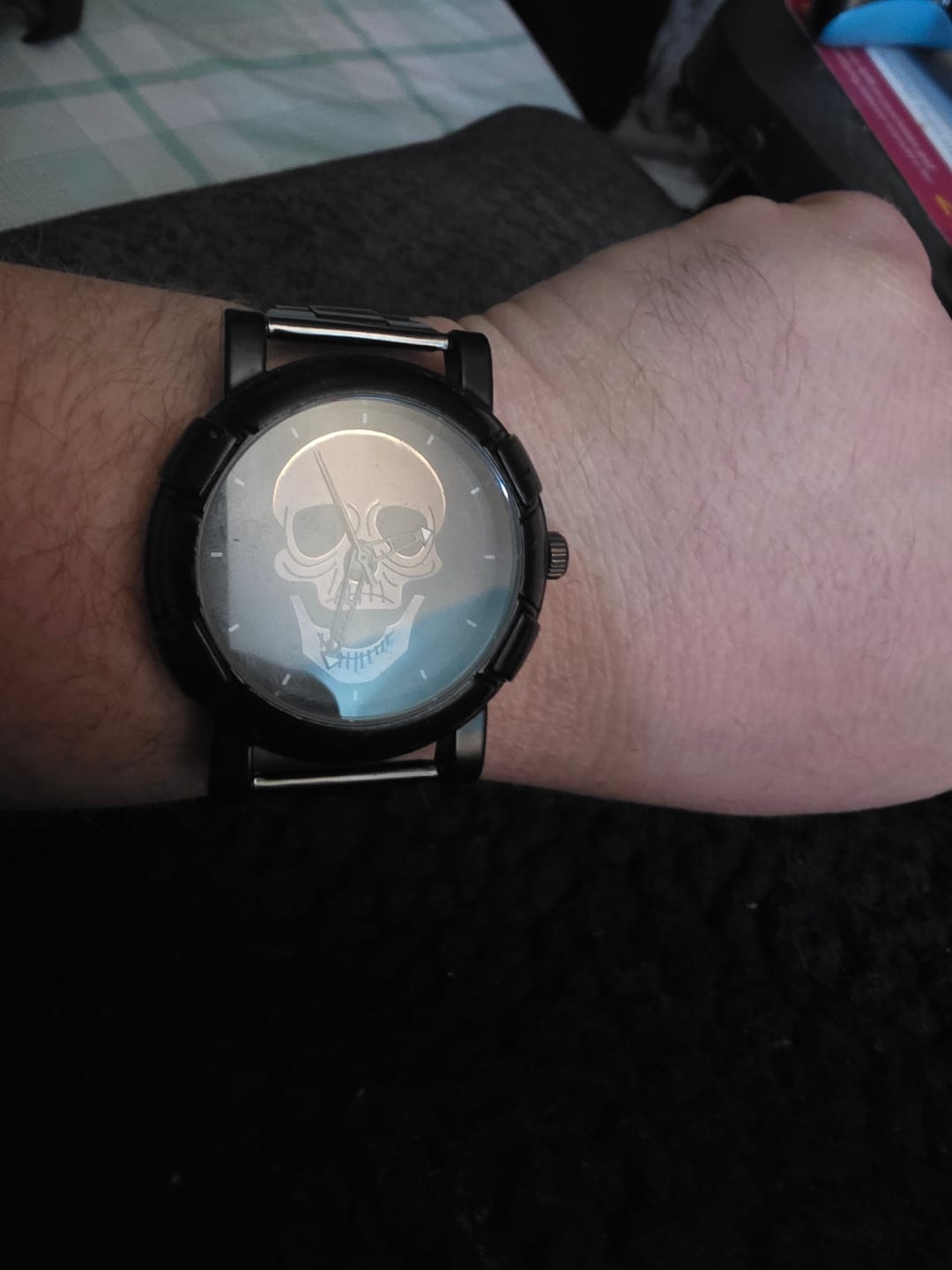 Customer photo review of MOMENTO MORI BLACK
