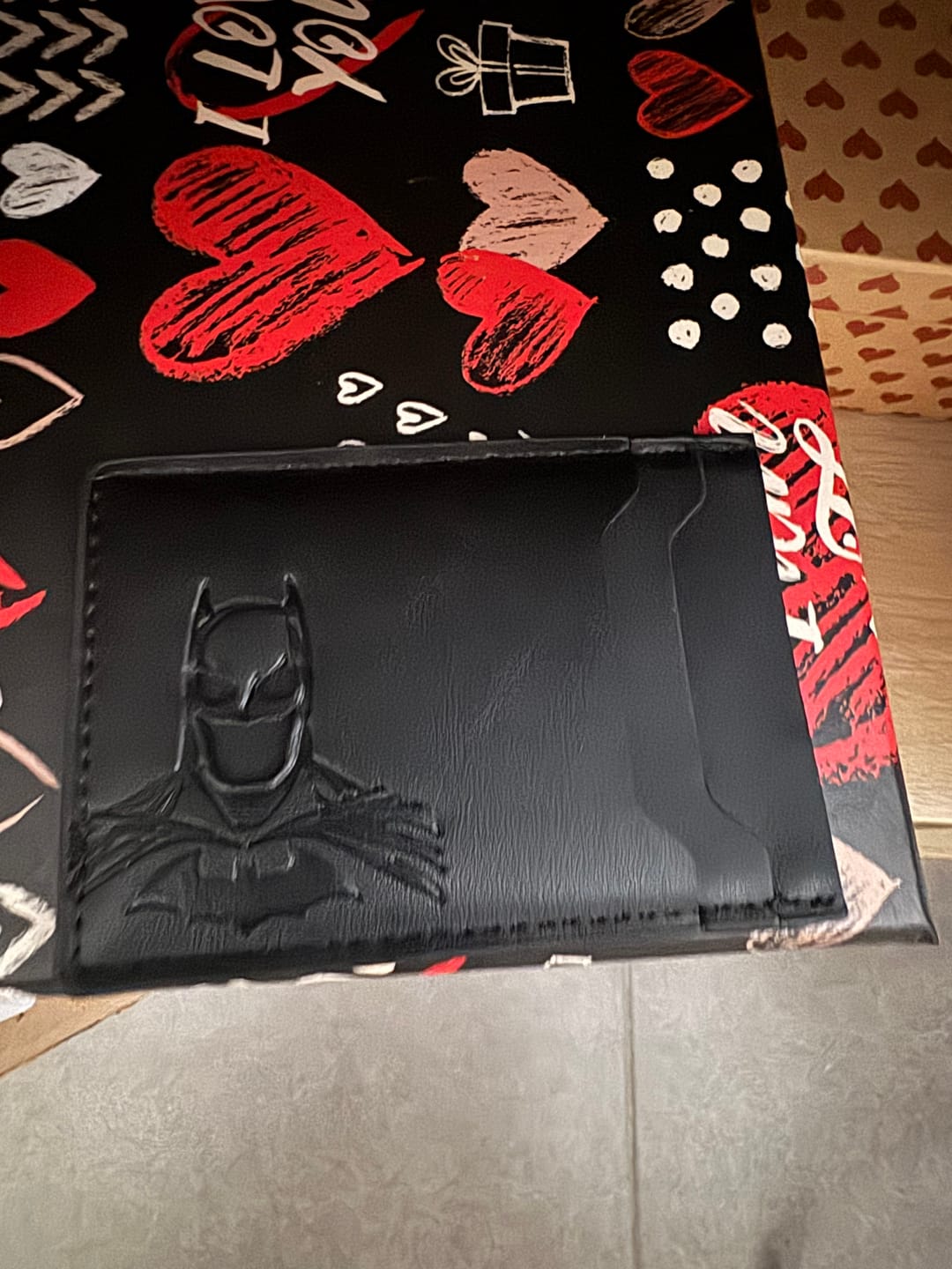 Customer photo review of Cartera Identidad Oscura