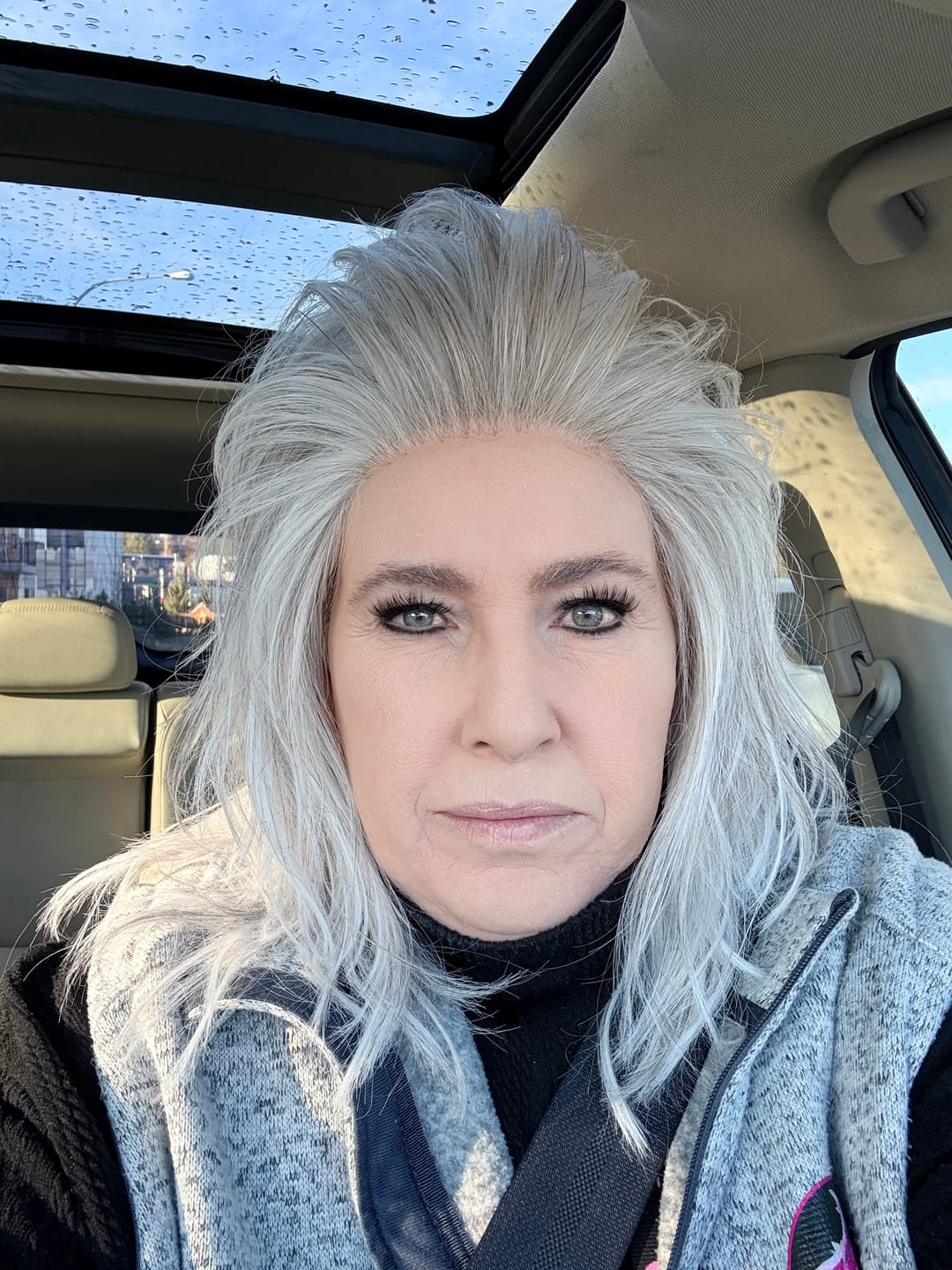 Customer photo review of PRETTY POMP - Burnished Snow*