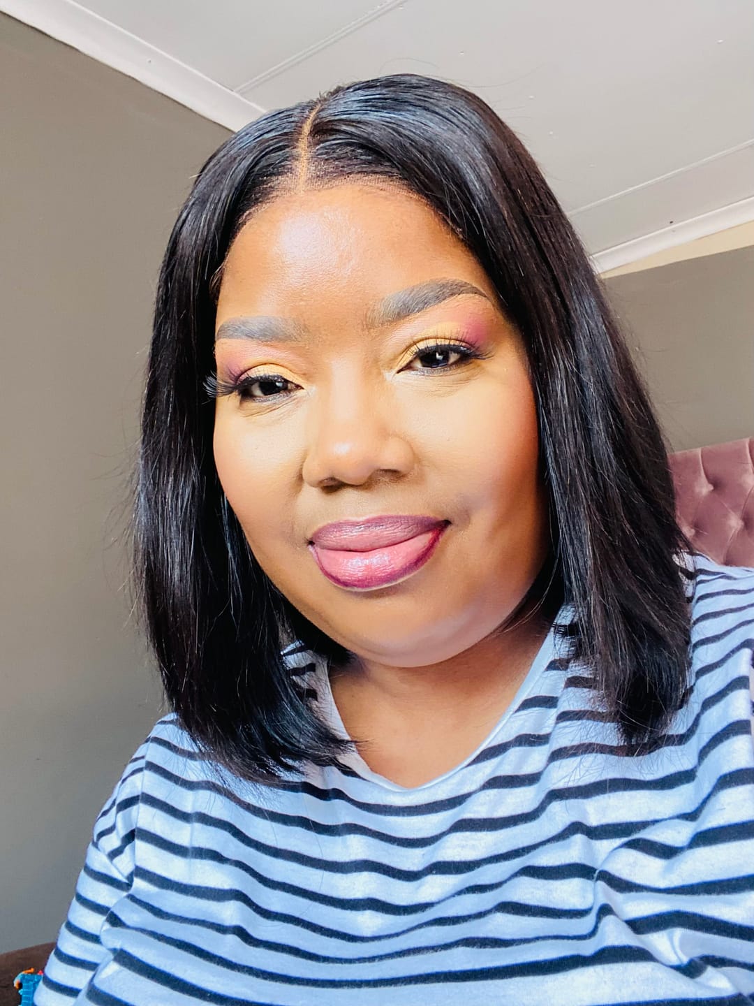 Customer photo review of Double Drawn Glue-less Pre- Bleached Bob 8 Inch - 14 Inch With 5 X 5 Closure