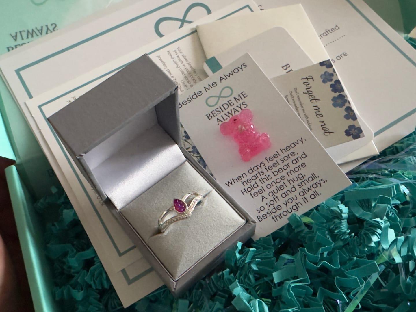 Customer photo review of Penelopi Pear Ring