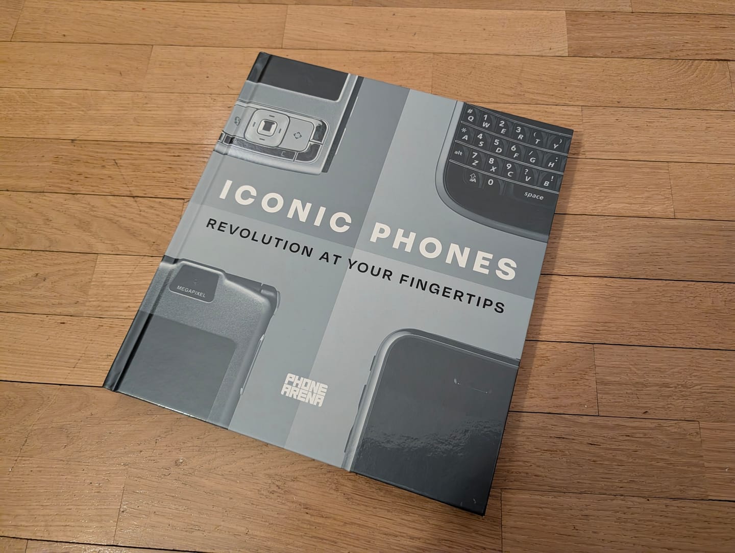 Customer photo review of Iconic Phones
