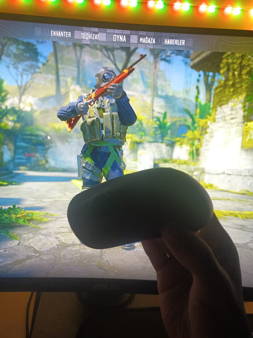 Customer photo review of Scyrox V8 8K Wireless Mouse