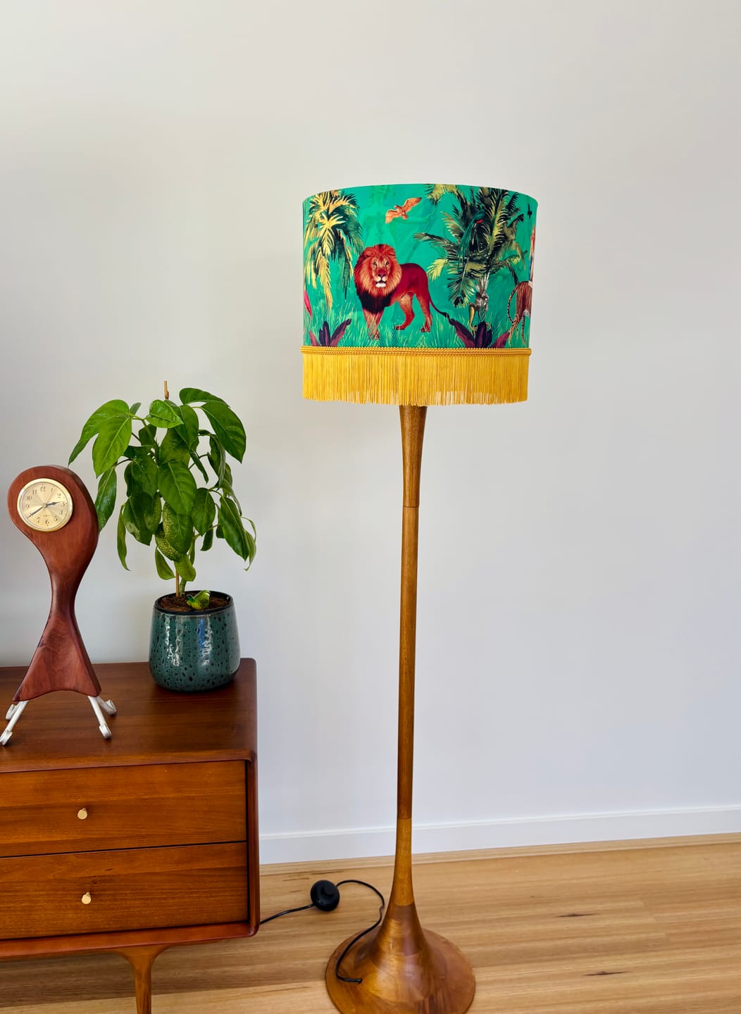 Customer photo review of Queen K Jungle Walk Green Tassel Fringed Drum Lampshade