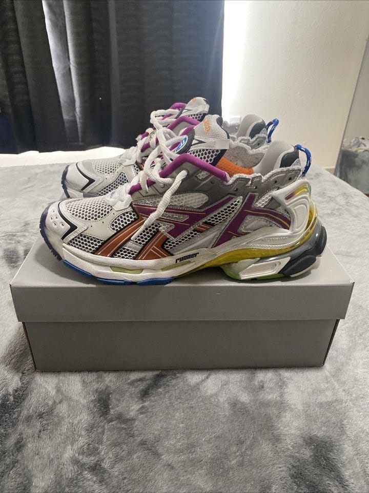 Customer photo review of Balenciaga Runner Multicolor Edition