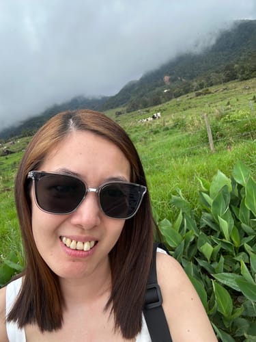 Customer photo review of Taylor Rectangular Framed Sunglasses