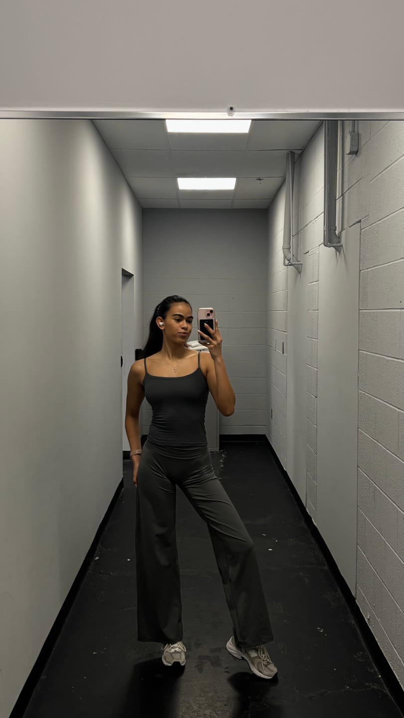 Customer photo review of W4280 - Studio Edit Cami