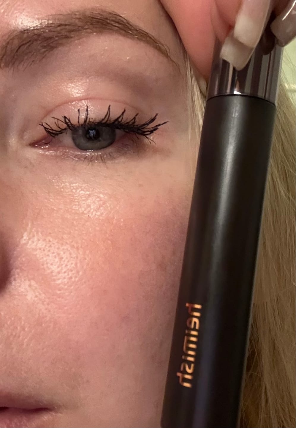 Customer photo review of Pagarinoša skropstu tuša Heimish Dailism Smudge Stop Mascara