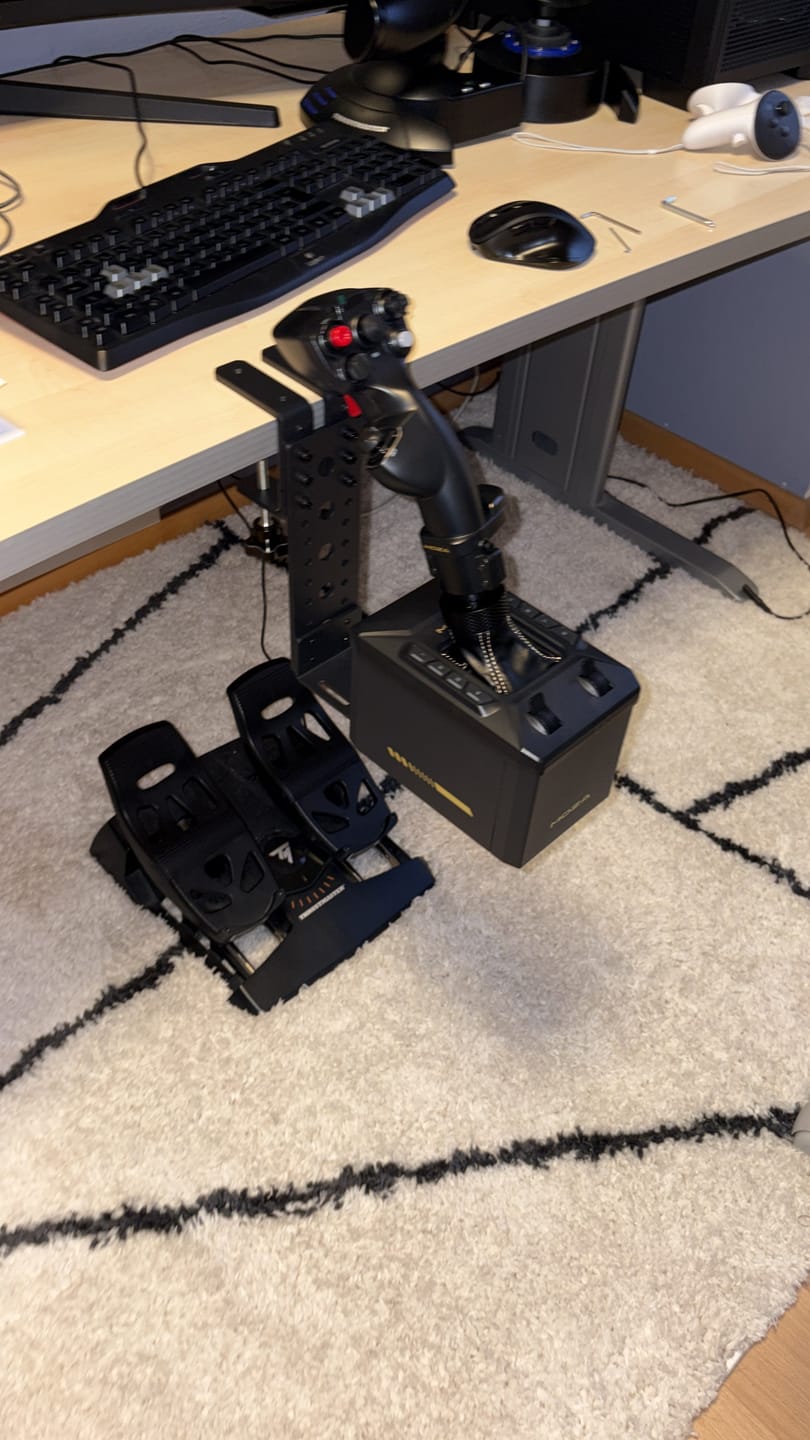 Customer photo review of MOZA AB6 Flight Simulator Bundle (Pre-Order! Shipping Starts Mid-December)